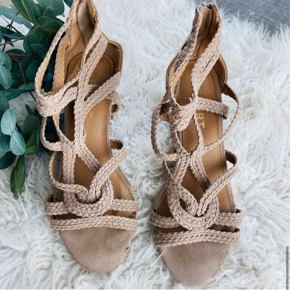 Braided Heels - Picture 6 of 7